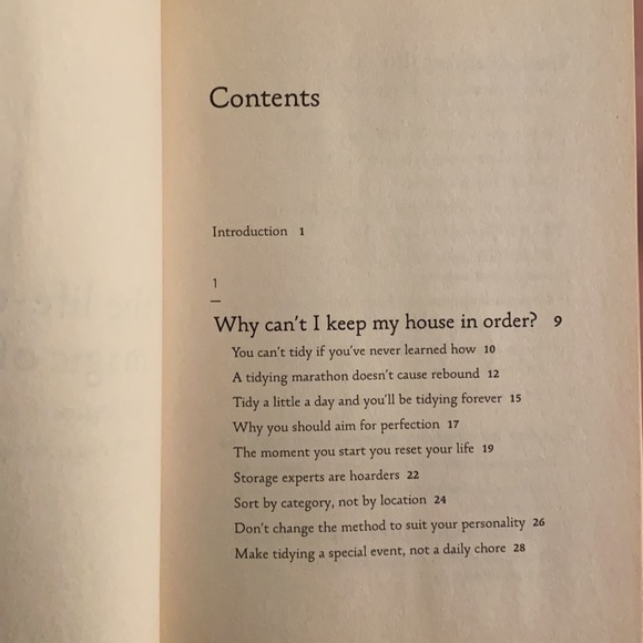 The Life-changing magic of tidying up - Picture 3 of 8